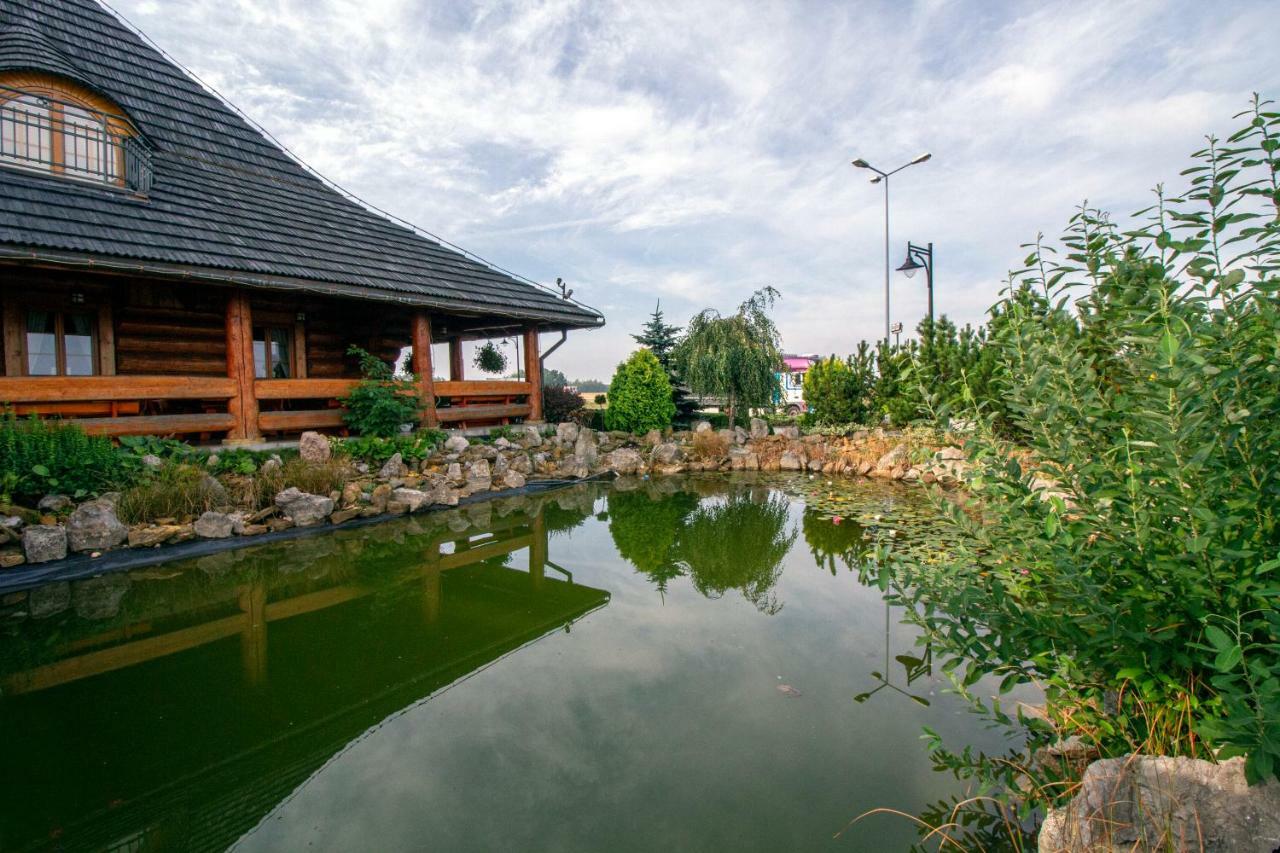 Hotel Stary Mlyn Koziegłowy المظهر الخارجي الصورة