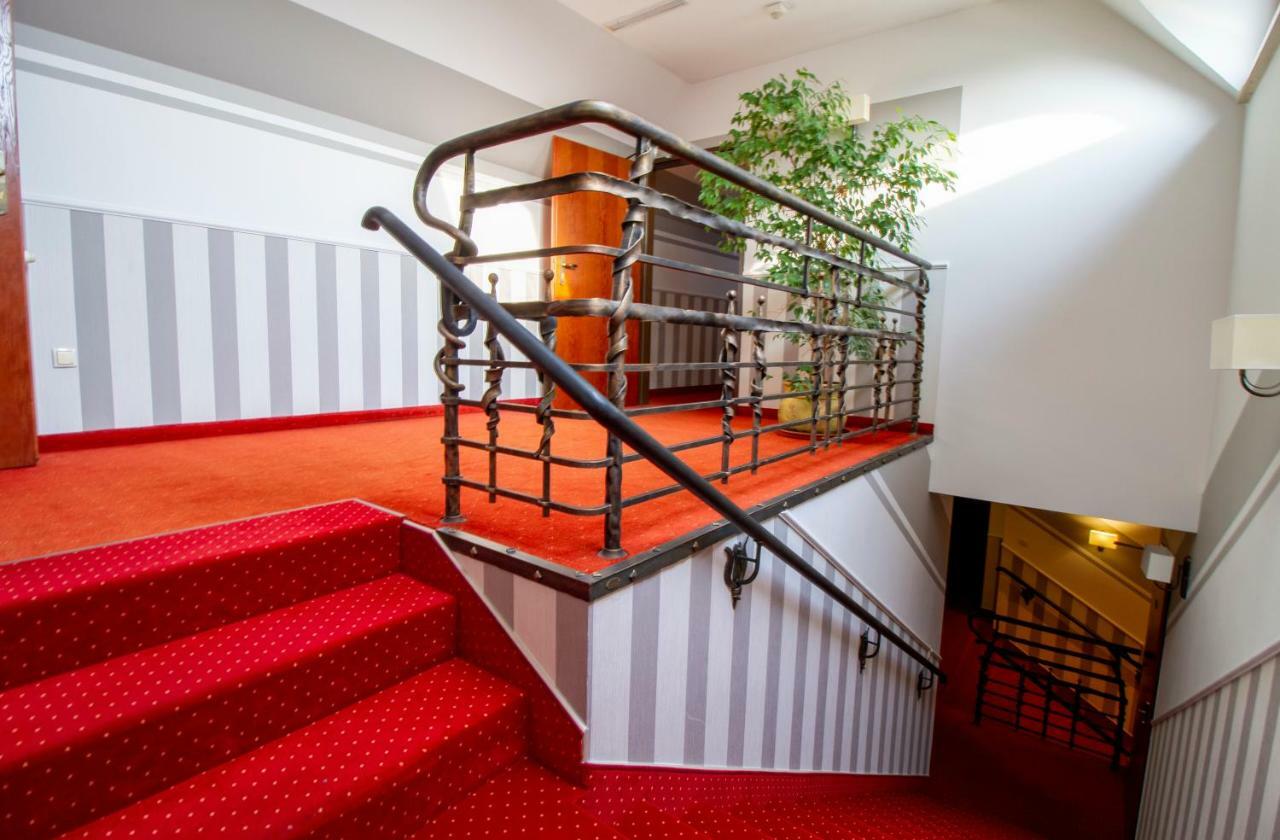 Hotel Stary Mlyn Koziegłowy المظهر الخارجي الصورة