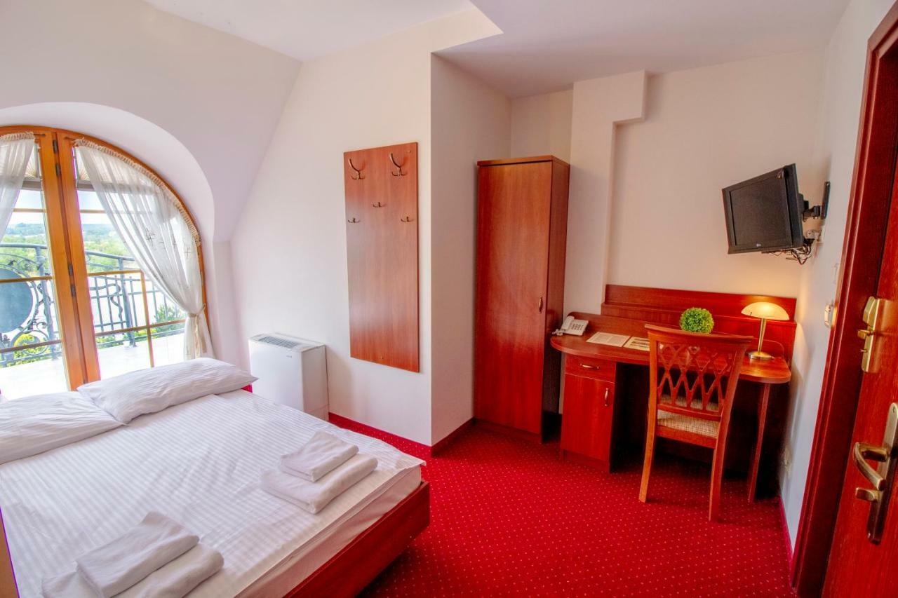 Hotel Stary Mlyn Koziegłowy المظهر الخارجي الصورة