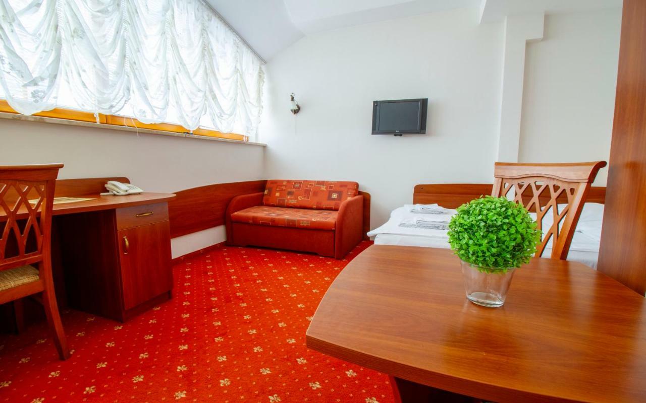 Hotel Stary Mlyn Koziegłowy المظهر الخارجي الصورة